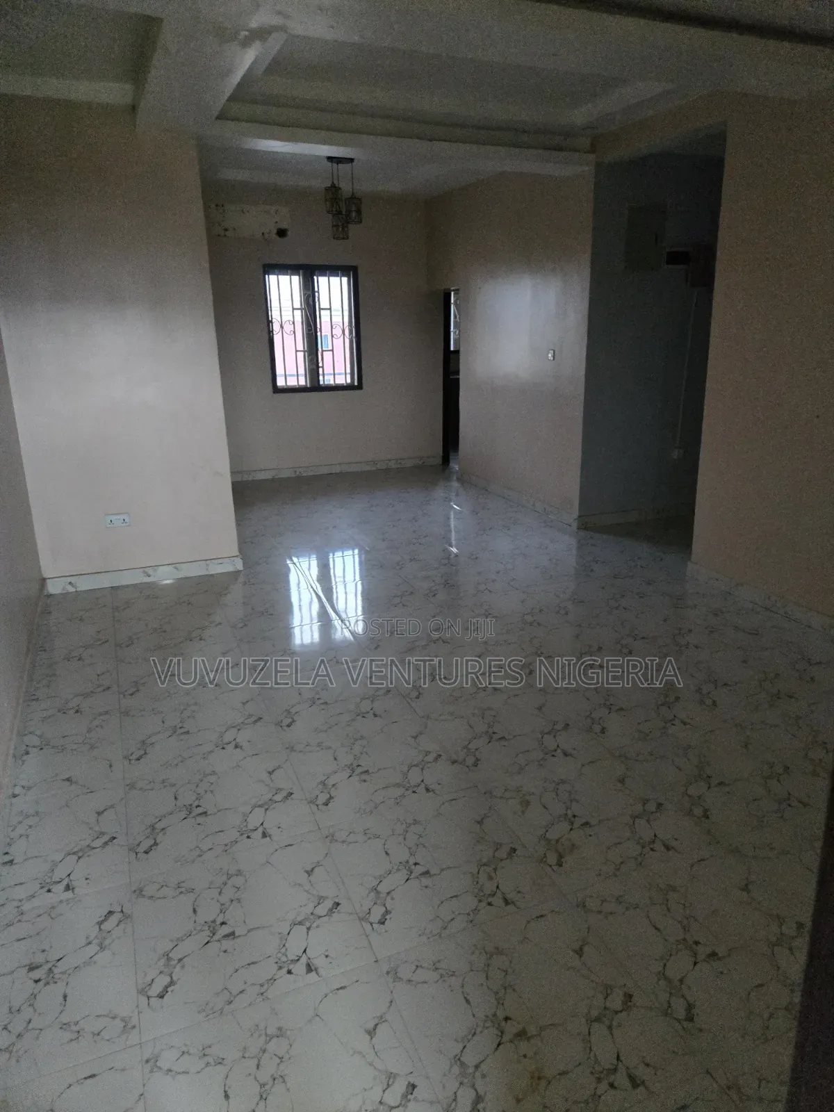 3bdrm Apartment in Billionaire Quarters, Gaduwa for sale