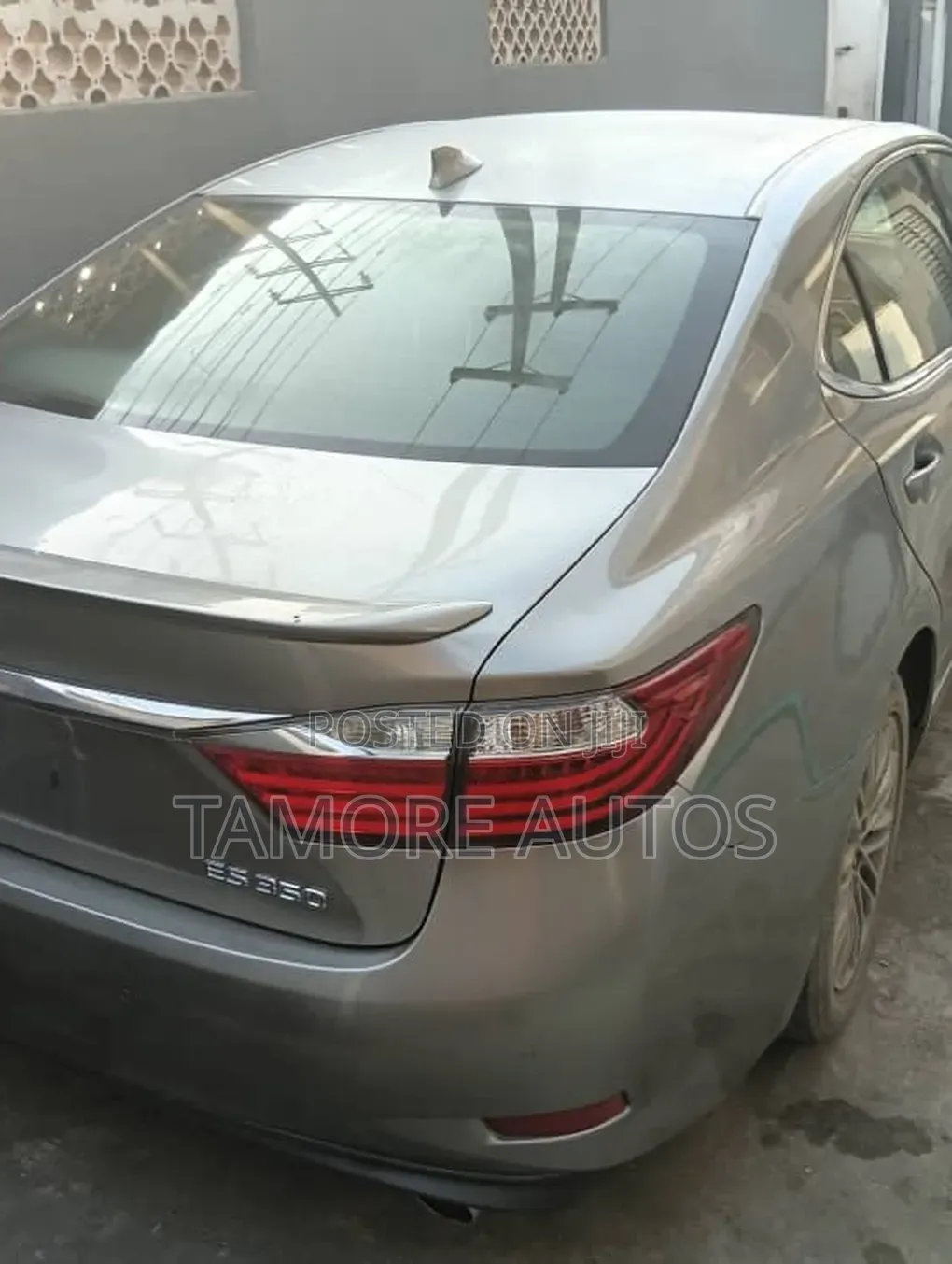 Lexus ES 350 FWD 2015 Gray