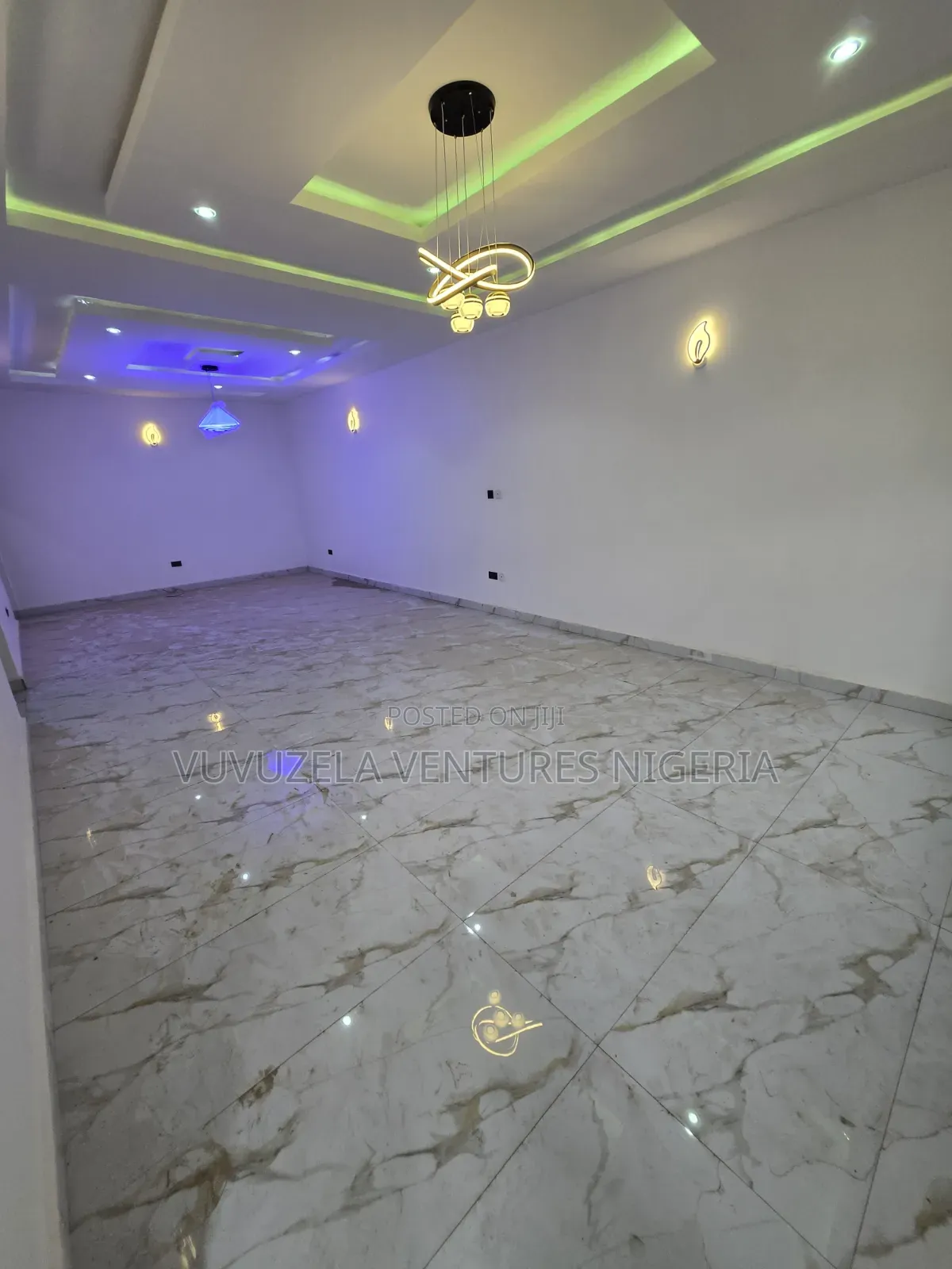 Furnished 5bdrm Duplex in World Best Estate for sale