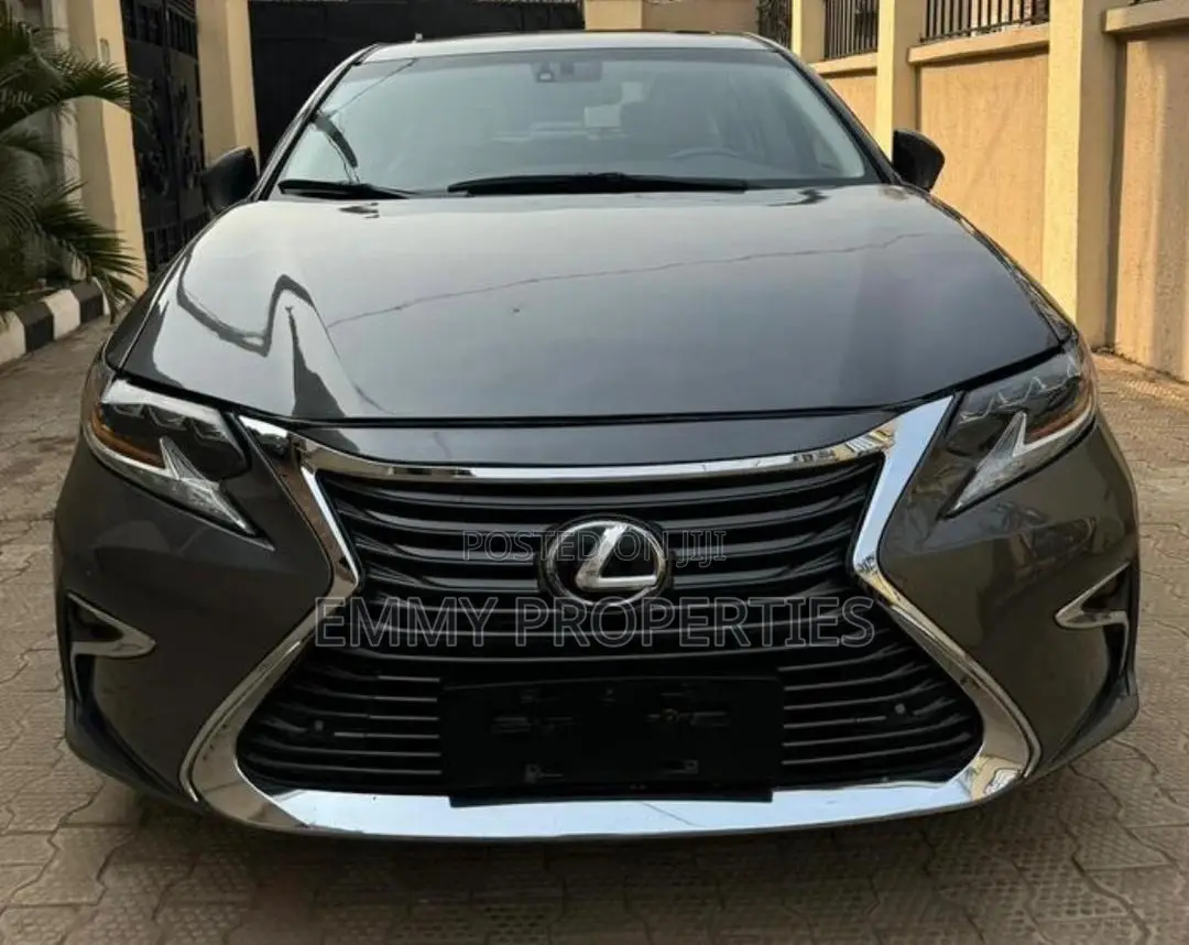 Lexus ES 2015 Gray