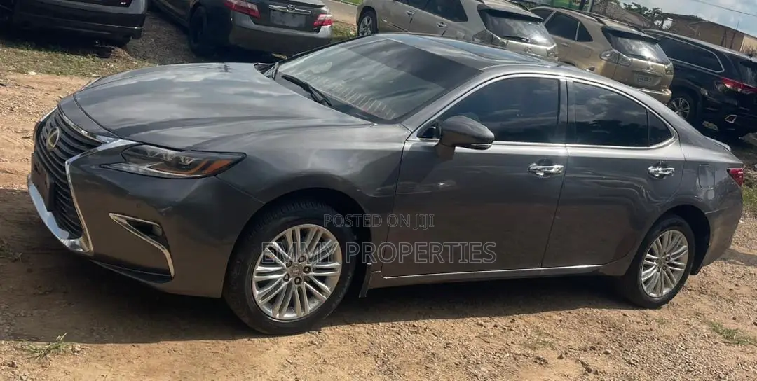 Lexus ES 2015 Gray