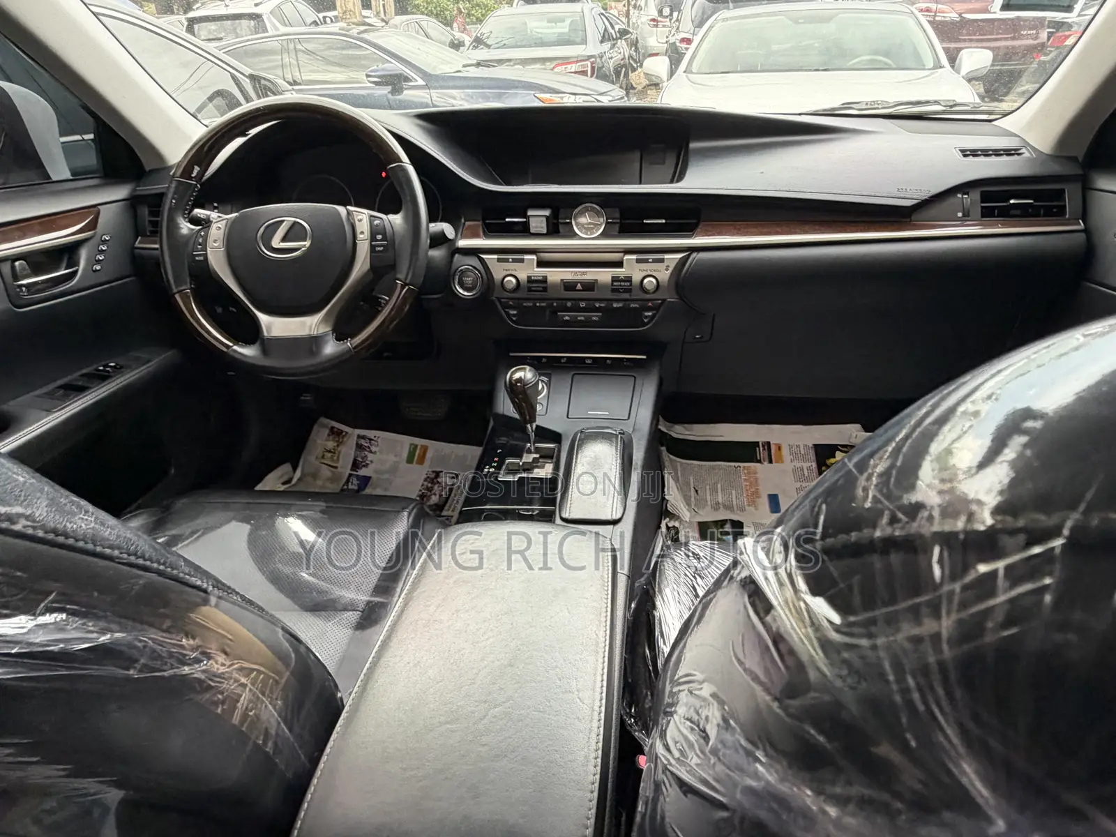 Lexus ES 350 FWD 2014 White