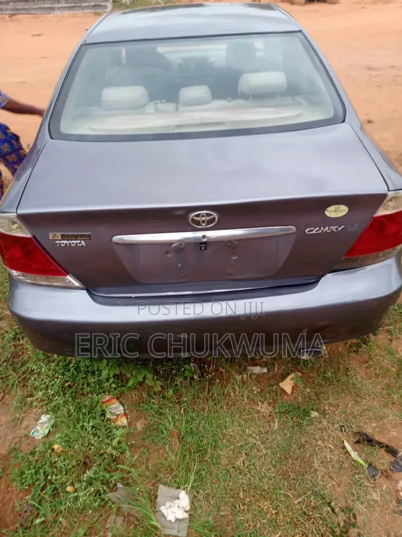 Toyota Camry 2.4 WT-i 2005 Gray
