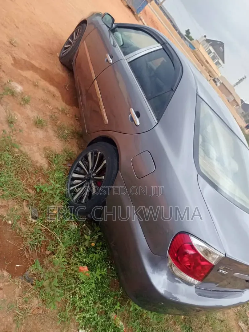Toyota Camry 2.4 WT-i 2005 Gray