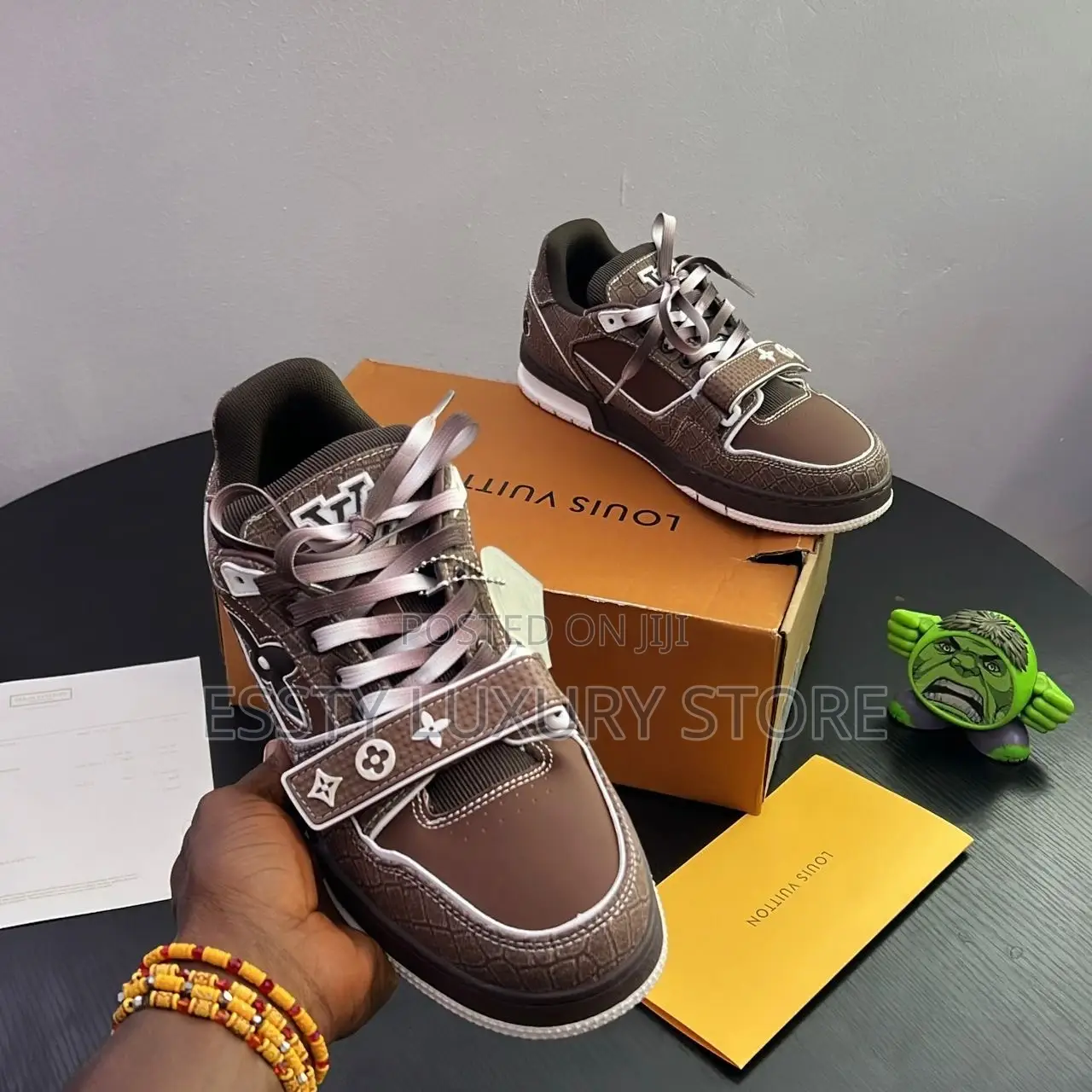 High Quality Luxury Louis Vuitton Trainers Sneakers