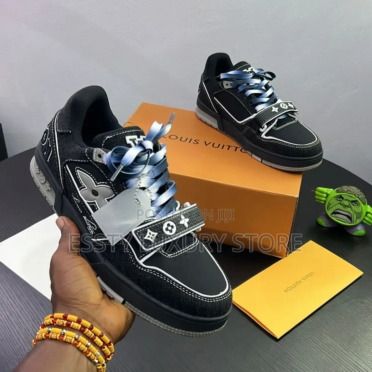 High Quality Luxury Louis Vuitton Trainers Sneakers