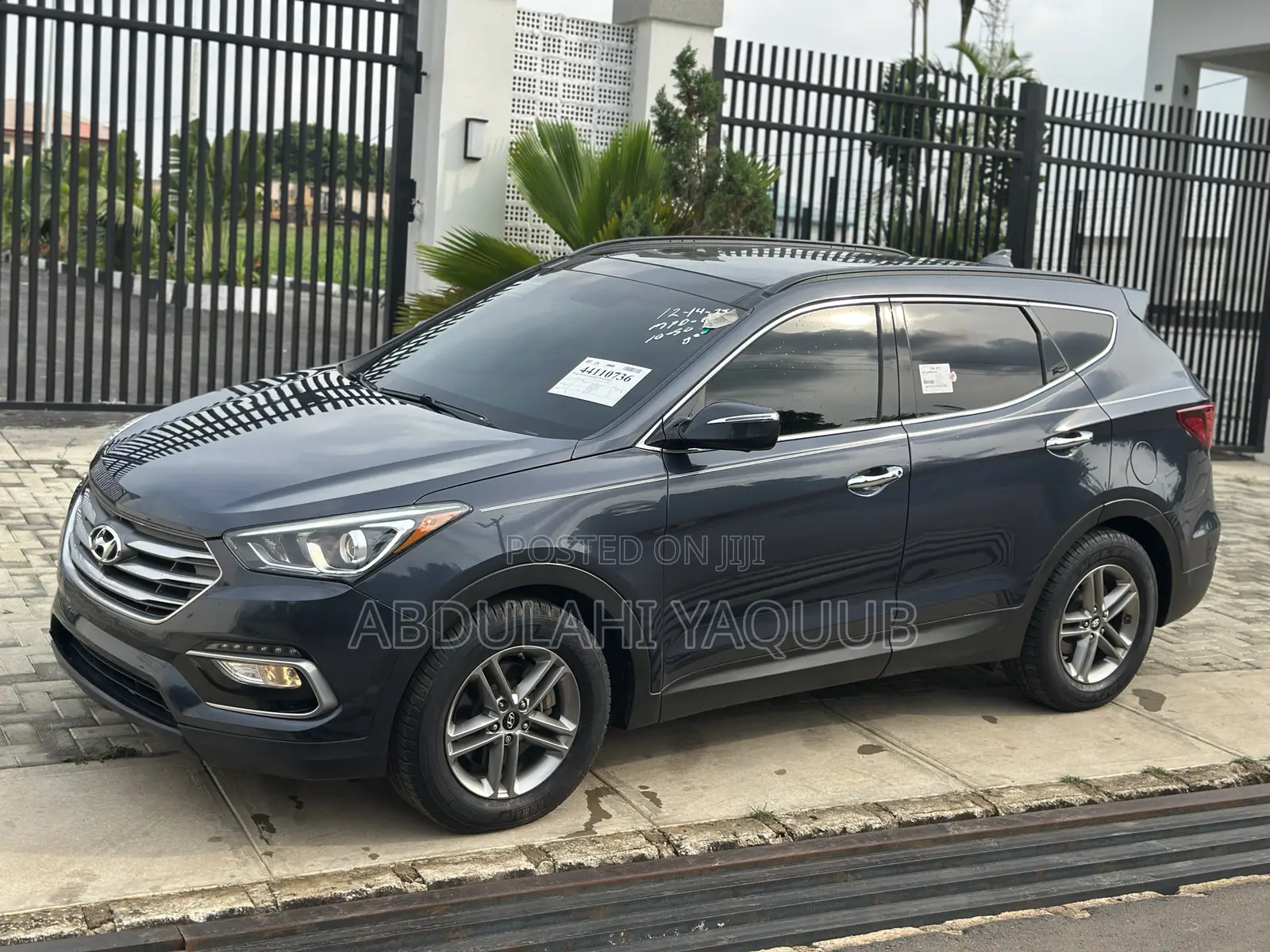 Hyundai Santa Fe SE Ultimate AWD 2017 Gray