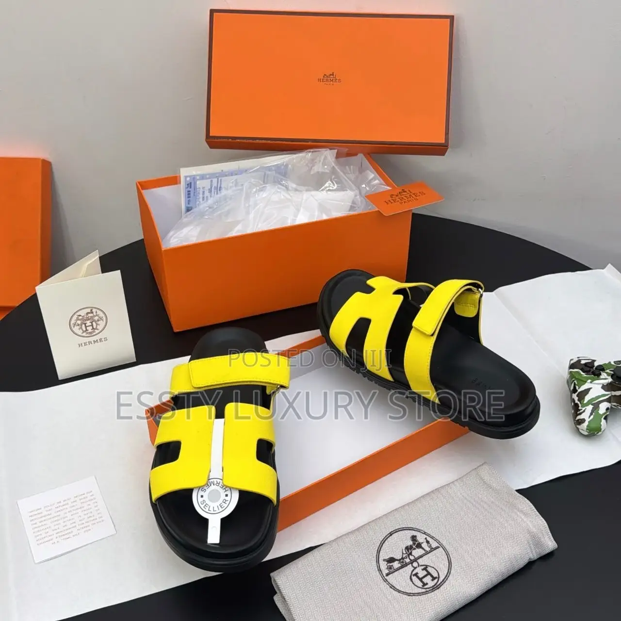 High Quality Luxury Hermes Black Chypre Slippers