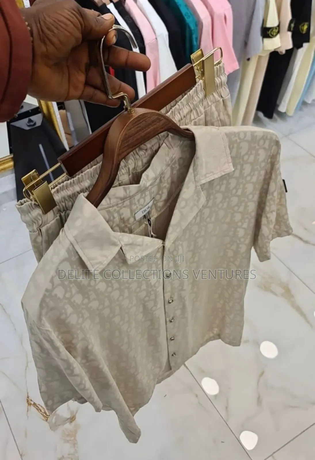 *2pcs Set Combo Outfit . Size: Medium Large Xl