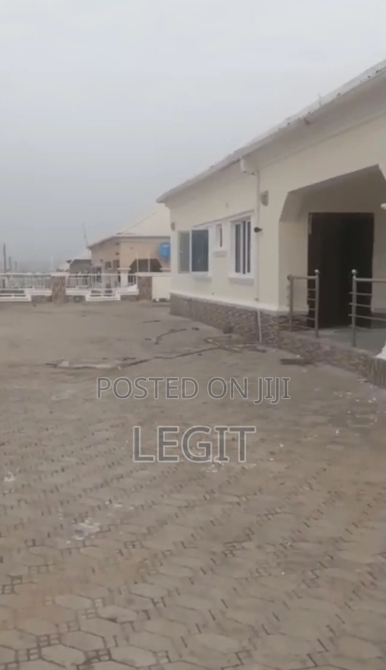 3bdrm Bungalow in Lugbe District for sale