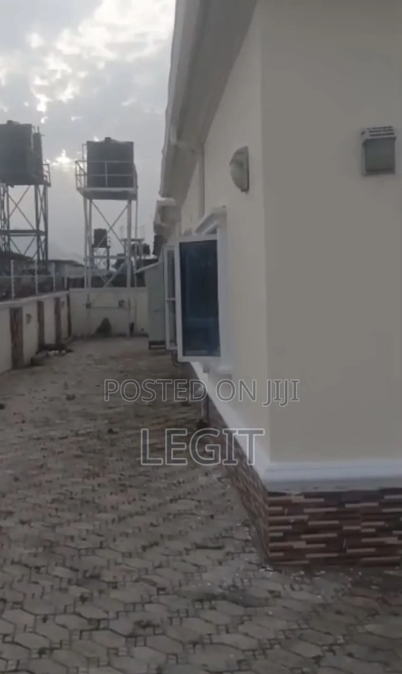 3bdrm Bungalow in Lugbe District for sale