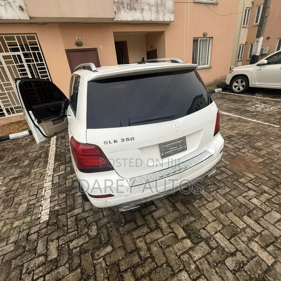 Mercedes-Benz GLK-Class 350 4MATIC 2014 White