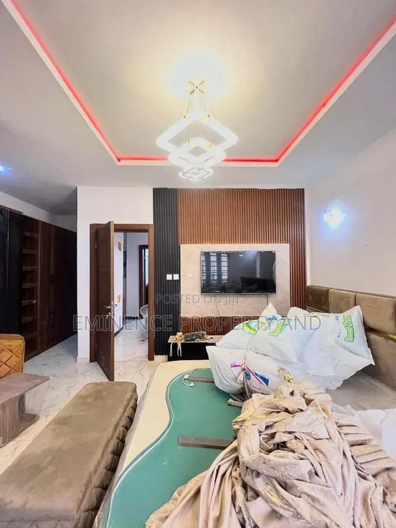 3bdrm Duplex in Abraham Adesanya for rent