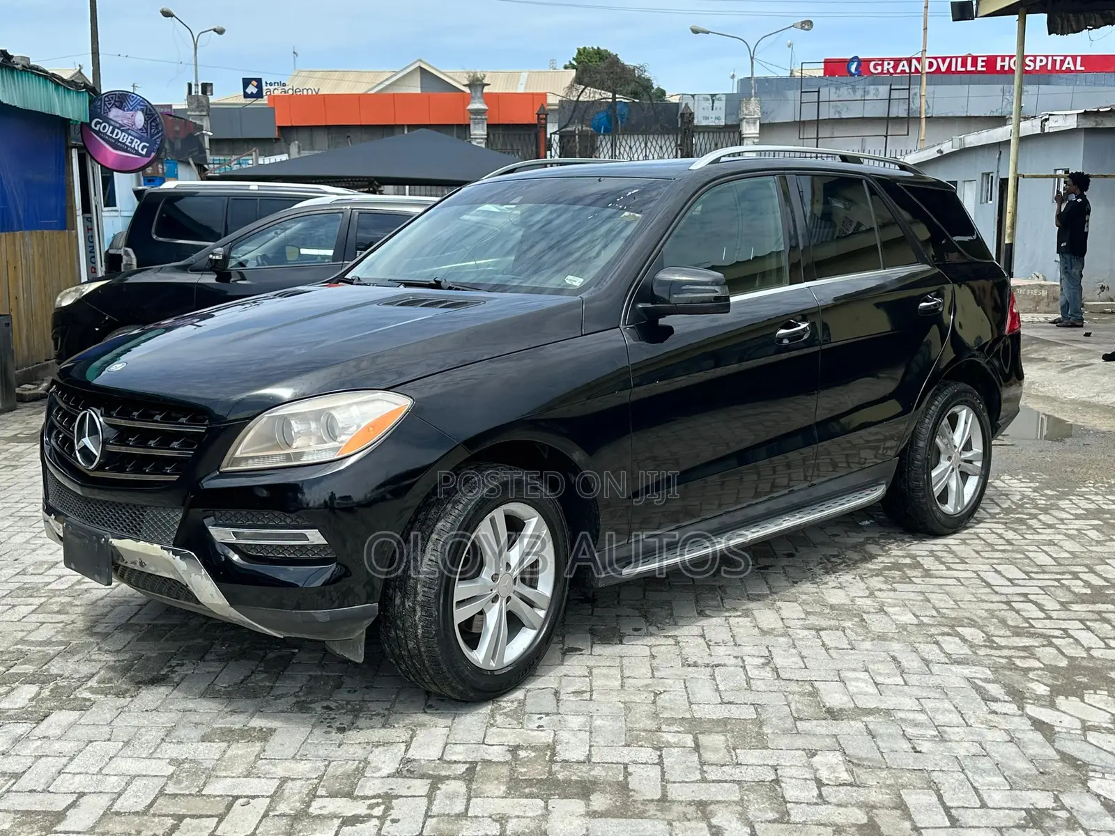 Mercedes-Benz M Class ML350 4MATIC 4dr SUV AWD (3.5L 6cyl 7A) 2015
