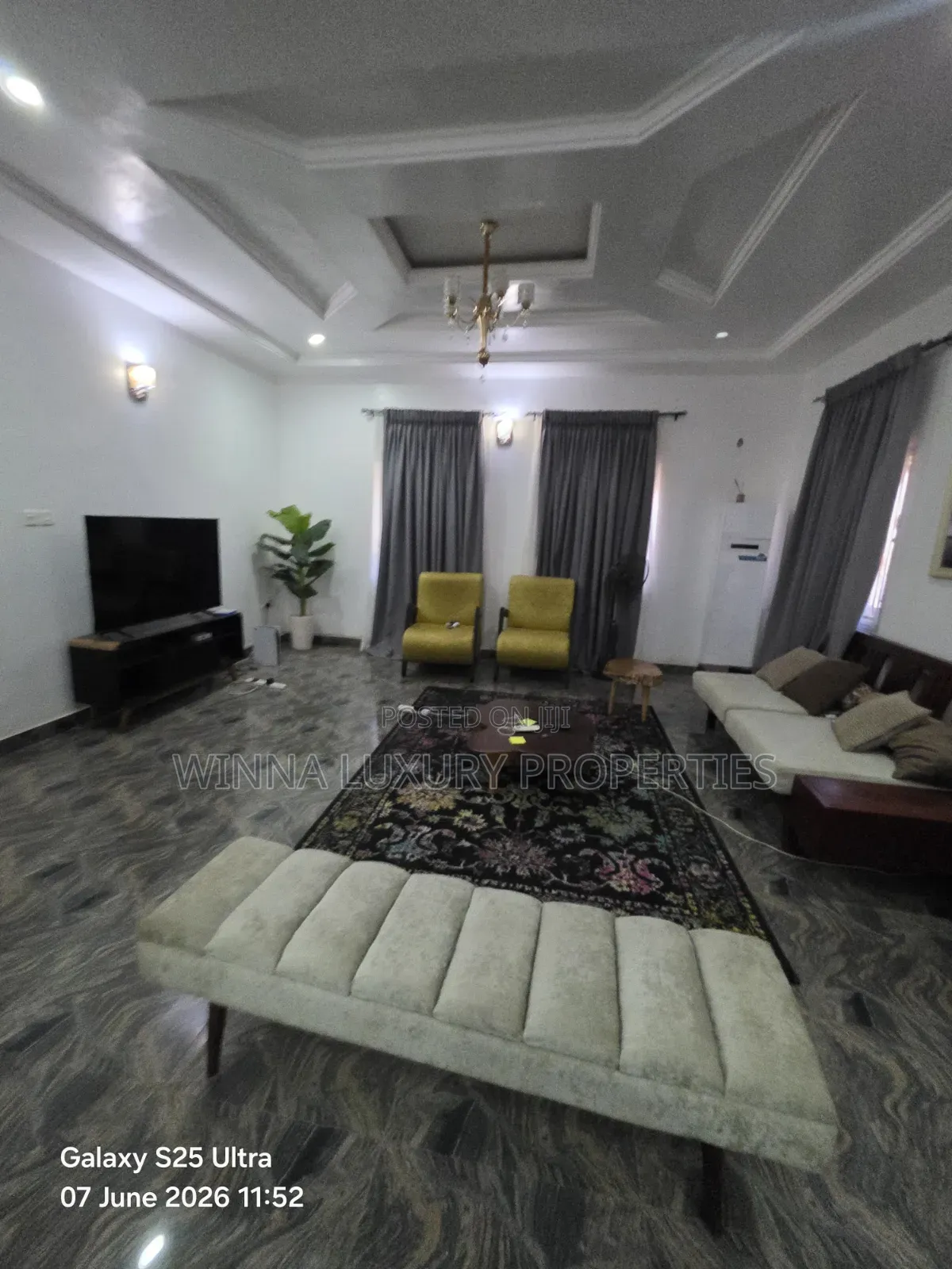 4bdrm Duplex in Gold City Estate, Lugbe District for sale