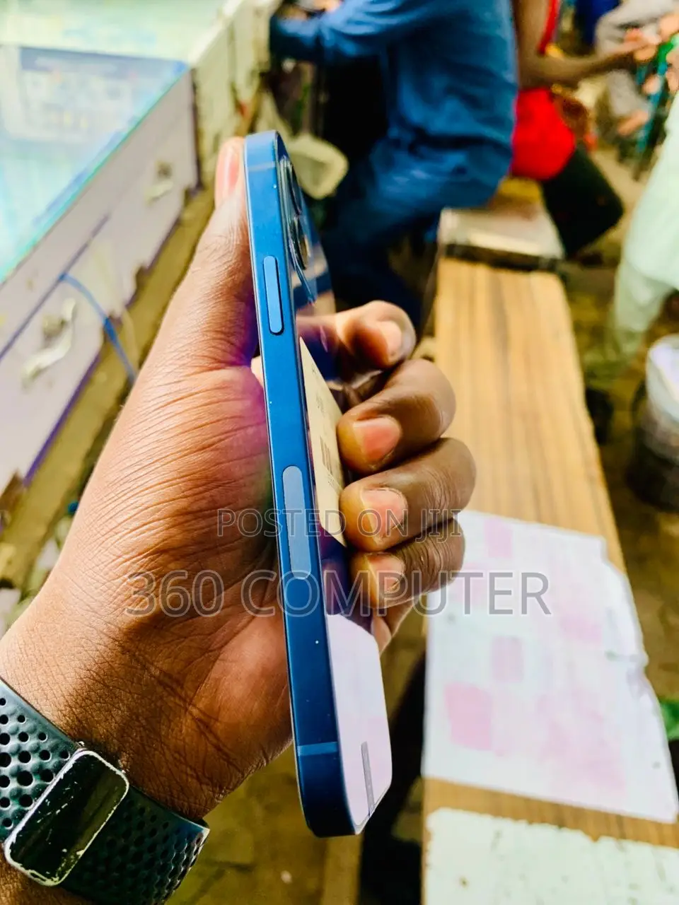 Apple iPhone 12 64 GB Blue