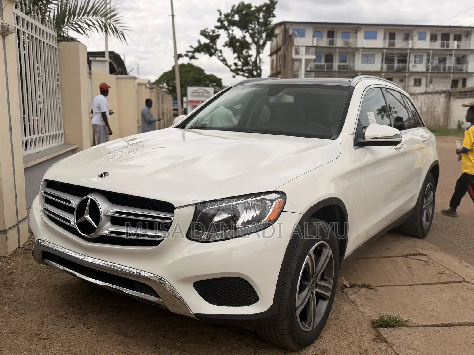 Mercedes-Benz GLC-Class 2019 White