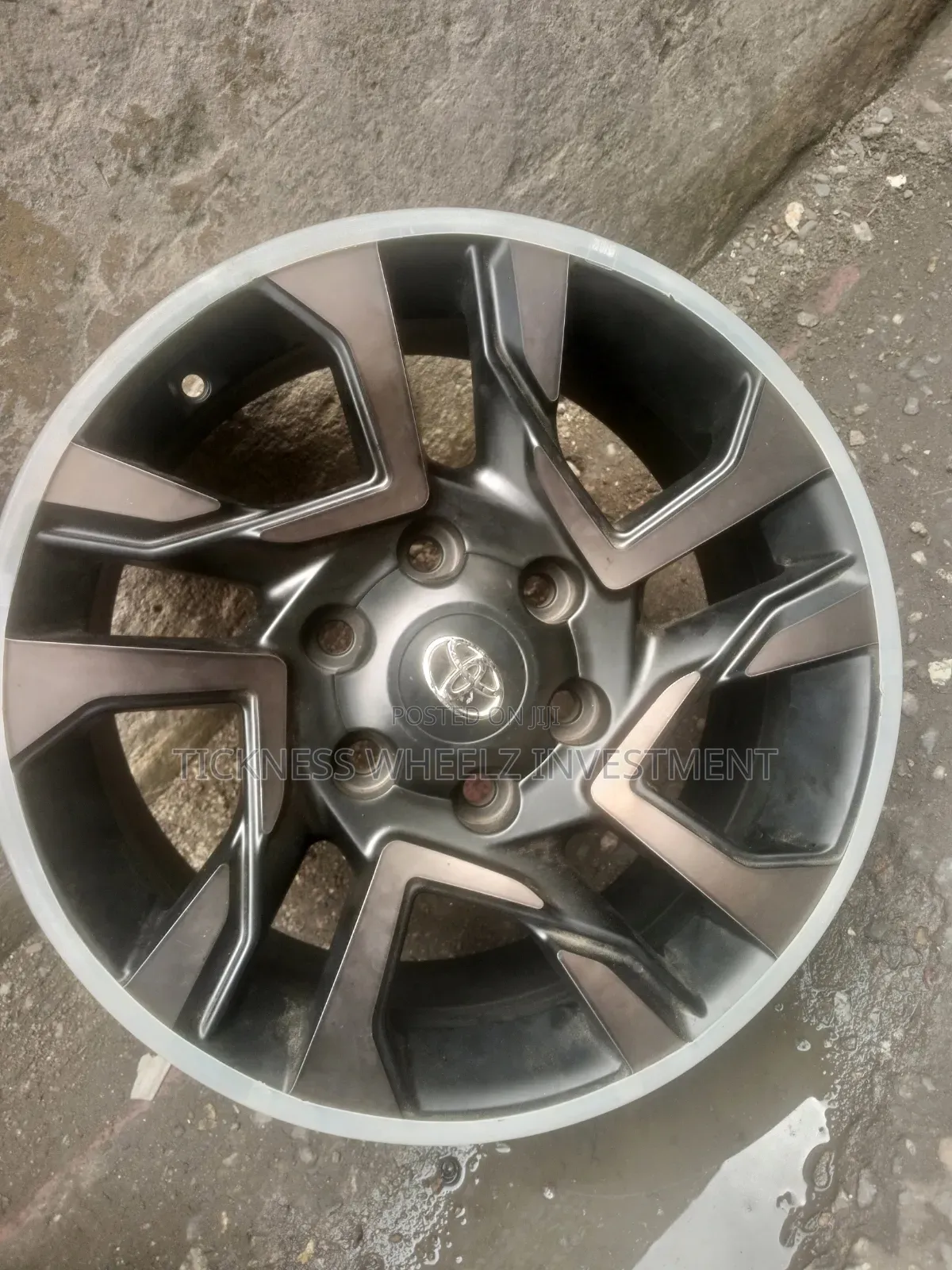 Quality Standard Toyota Hilux Alloyed Wheel 17 Inch