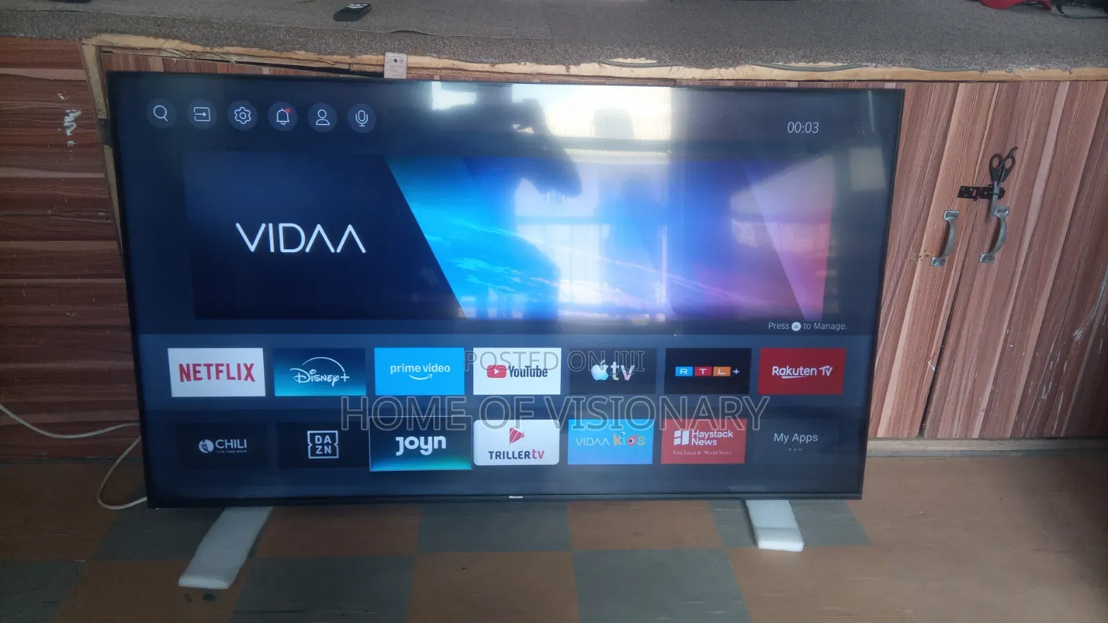 Hisense 65 Inches