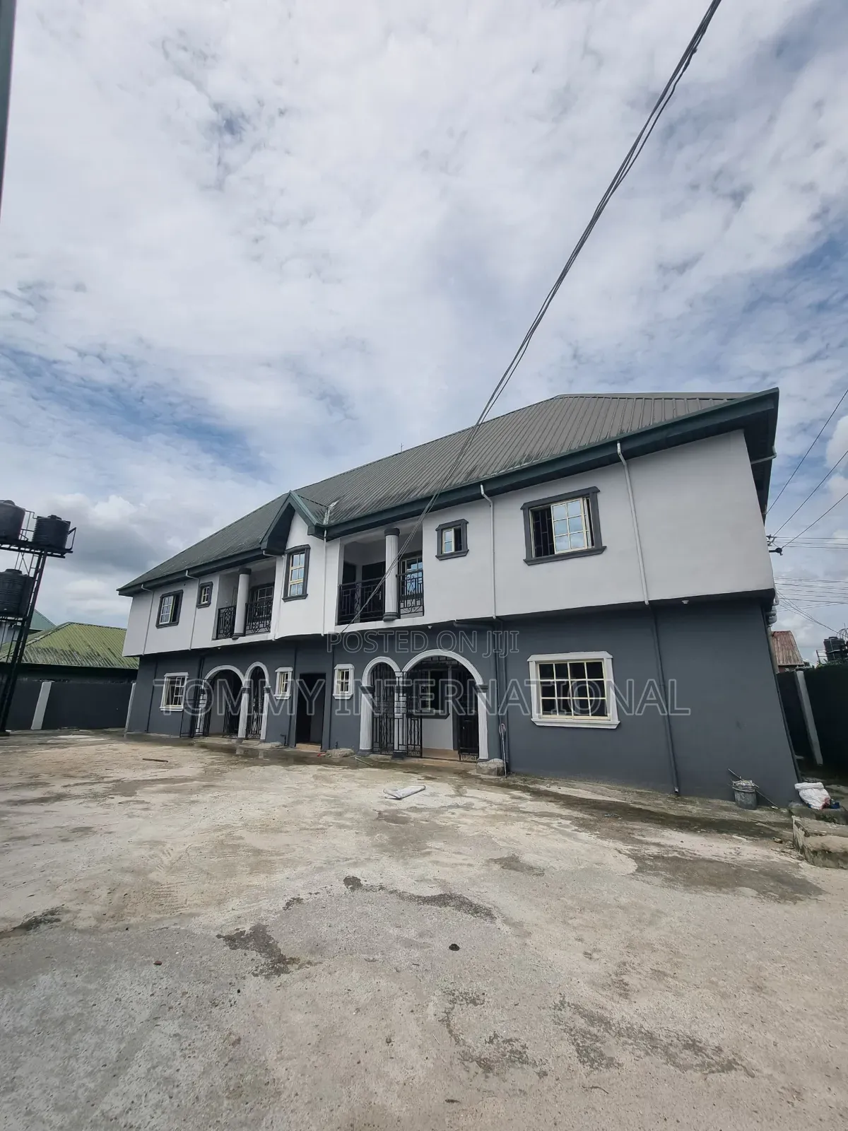 2bdrm Block of Flats in Omachi Estate, Port-Harcourt for rent