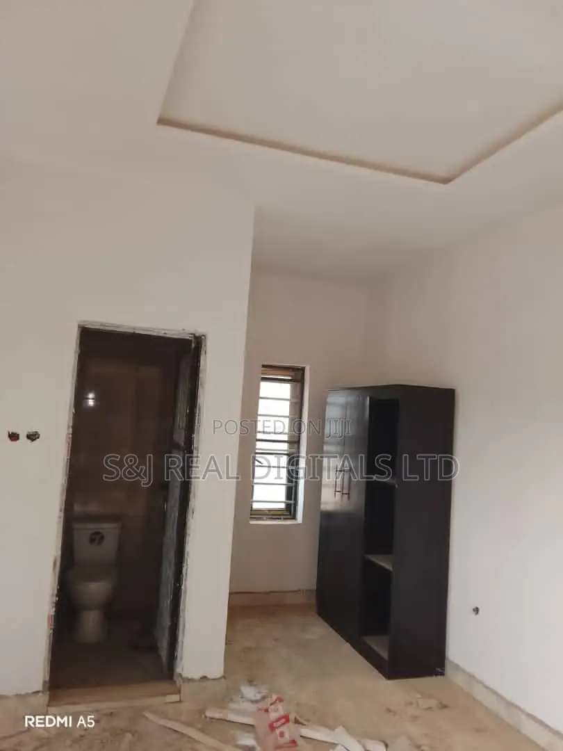 4bdrm Bungalow in Kubwa for sale
