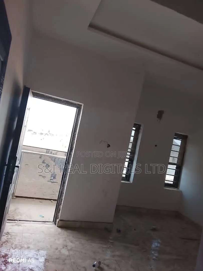 4bdrm Bungalow in Kubwa for sale