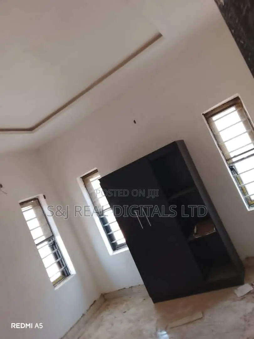 4bdrm Bungalow in Kubwa for sale