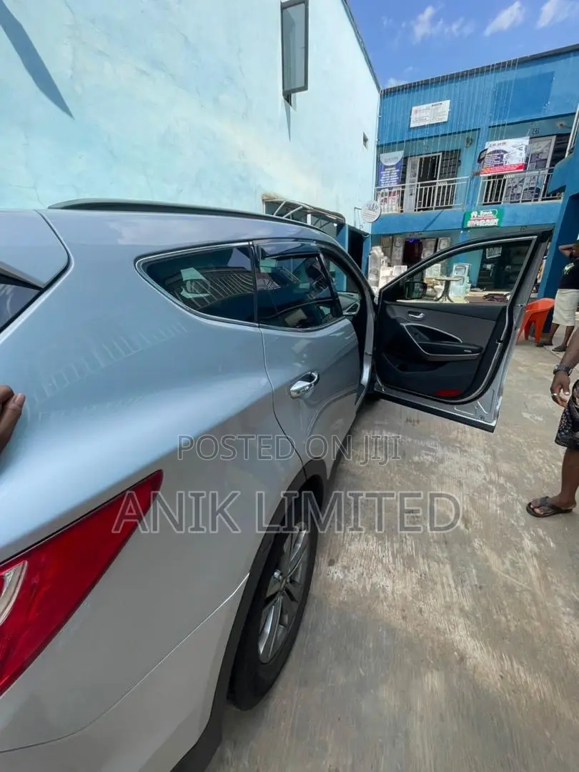 Hyundai Santa Fe 2015 Silver