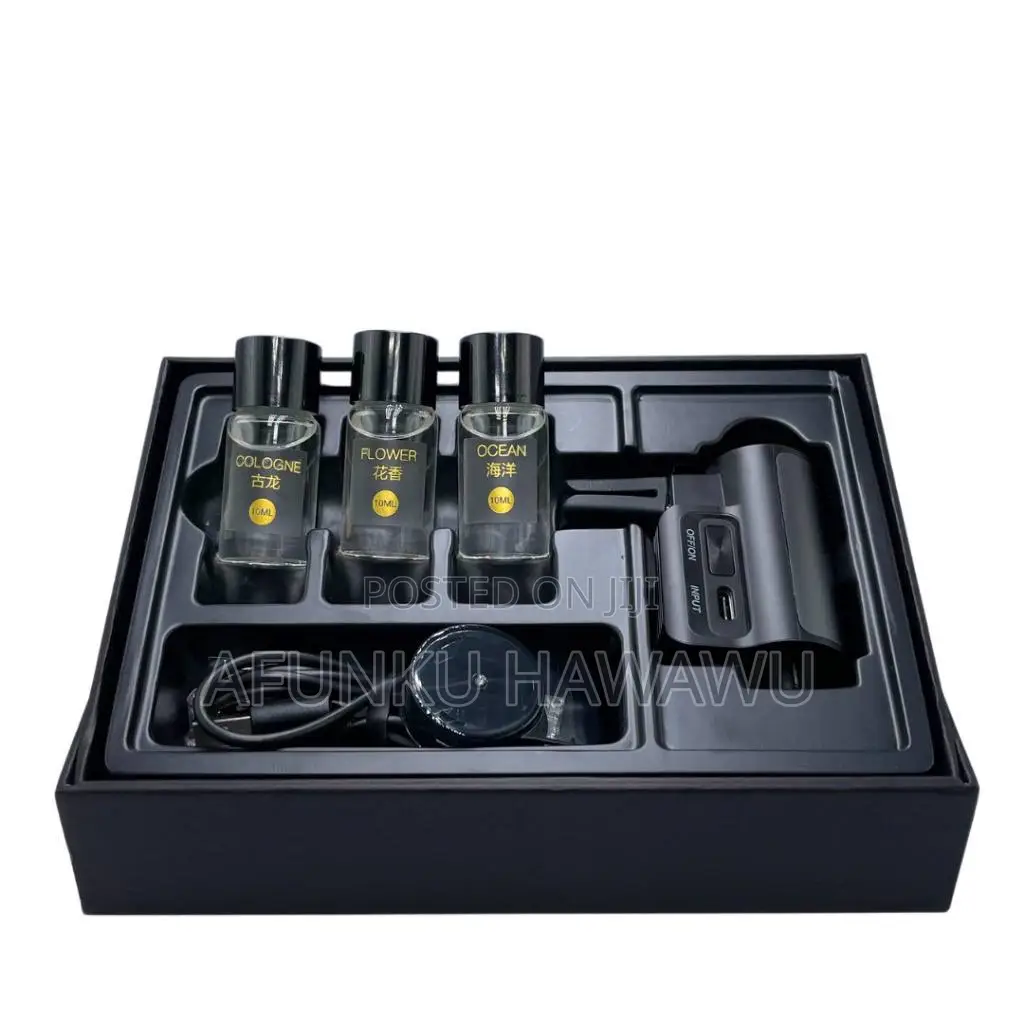 Rechargeable Car Humidifier (With 3 Oils)