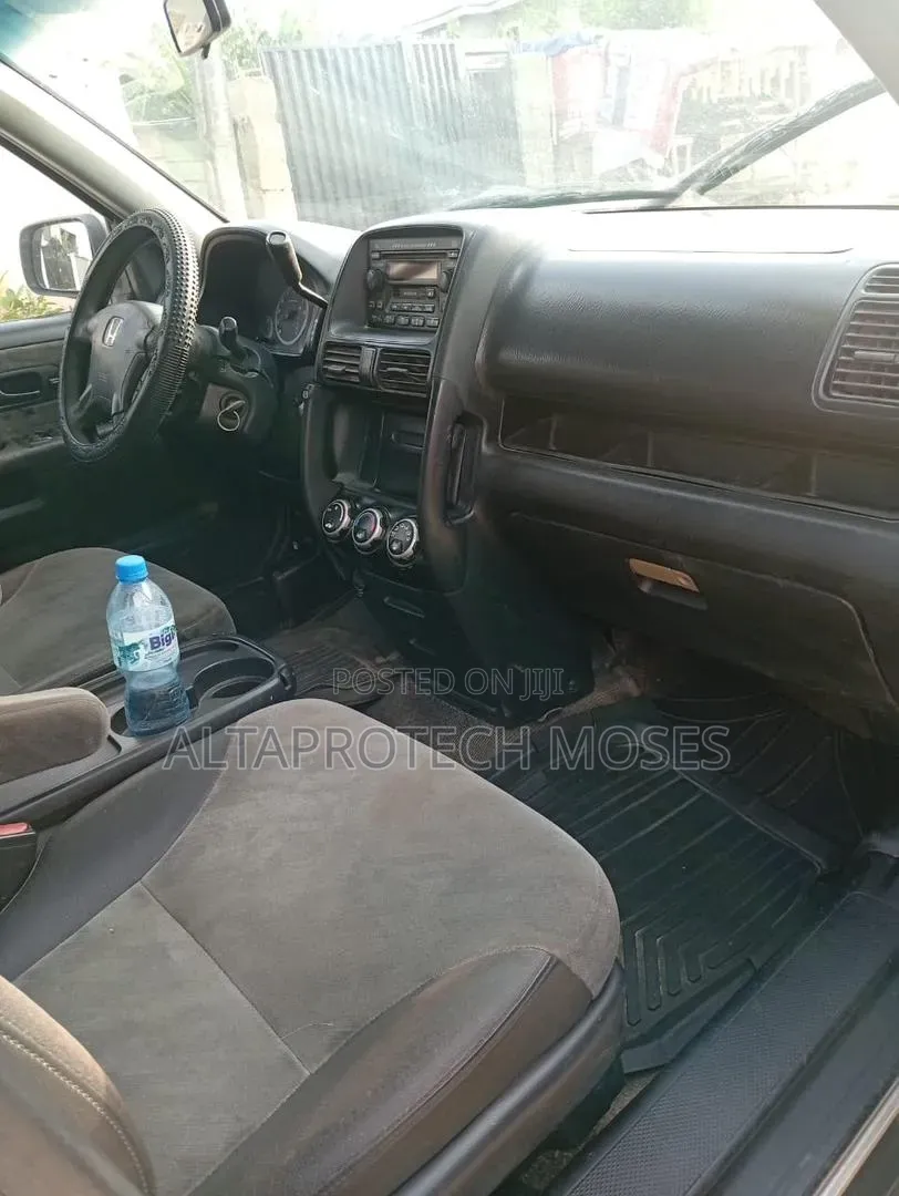 Honda CR-V 2.0i ES Automatic 2005 Silver