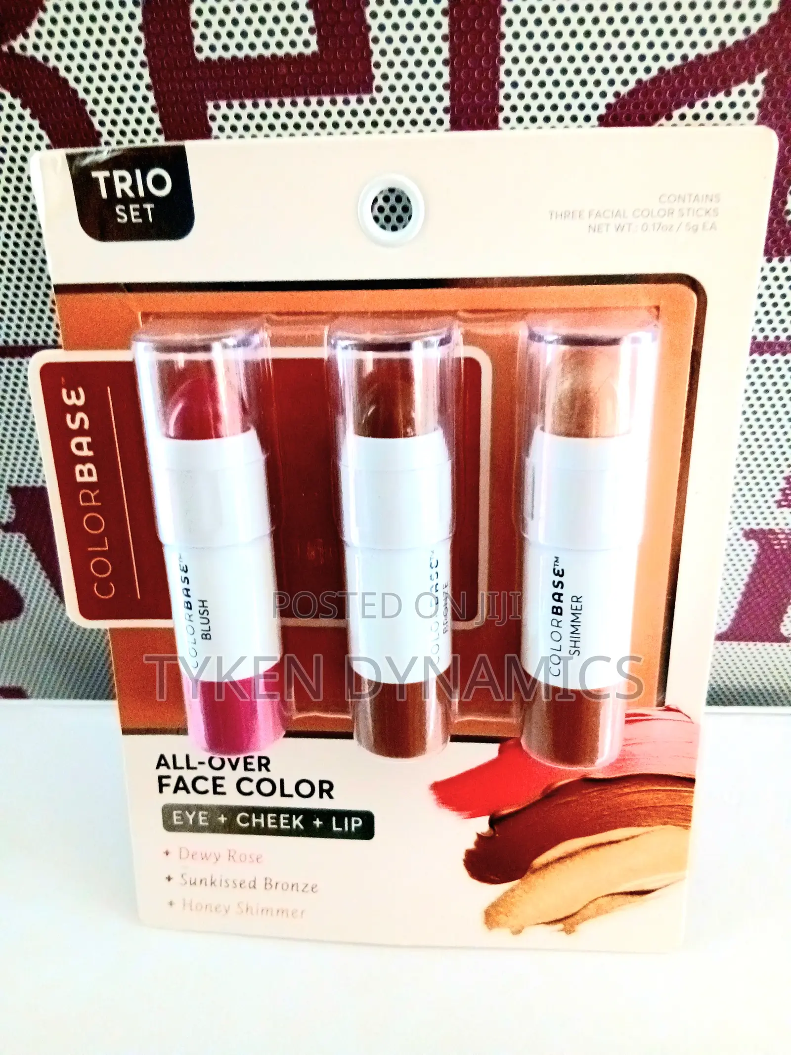 Color Base All-Over Face Colour Trio Bronzer