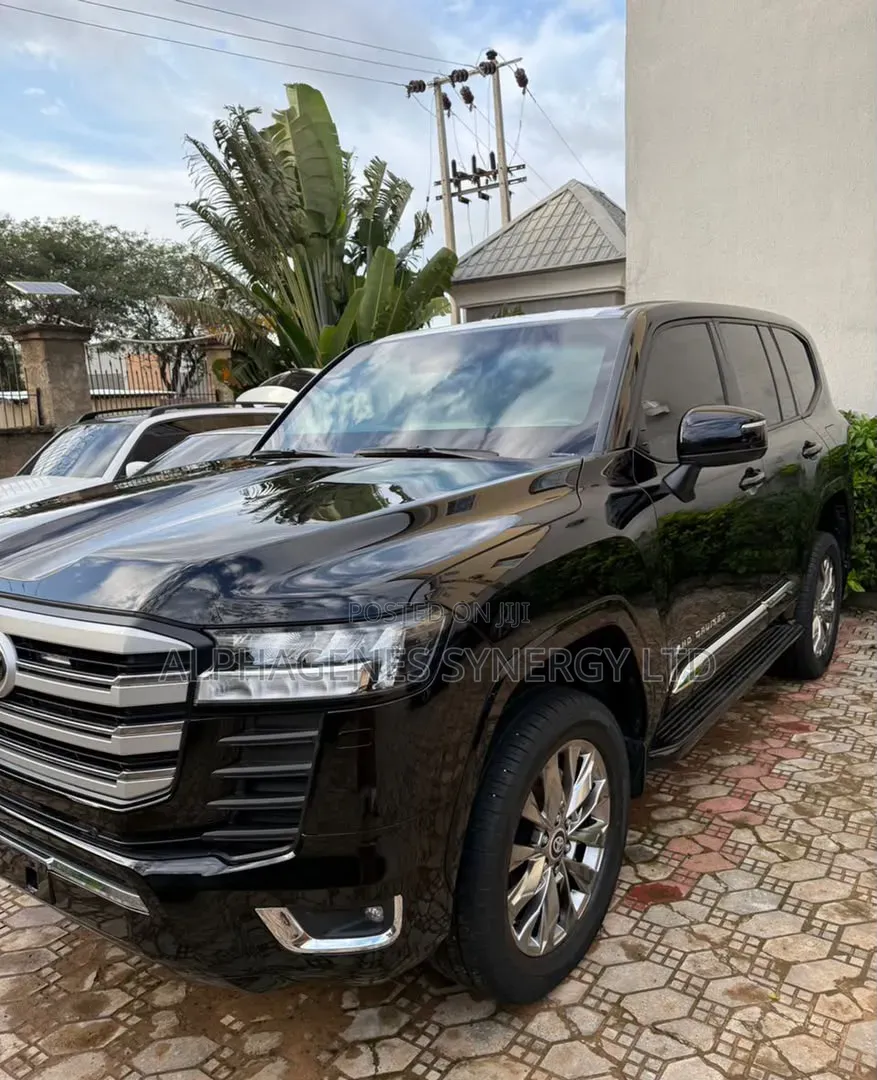 New Toyota Land Cruiser 2025 Black