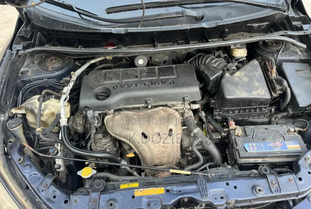 Toyota Matrix S Hatchback AWD (2.4L 4cyl 4A) 2009 Blue