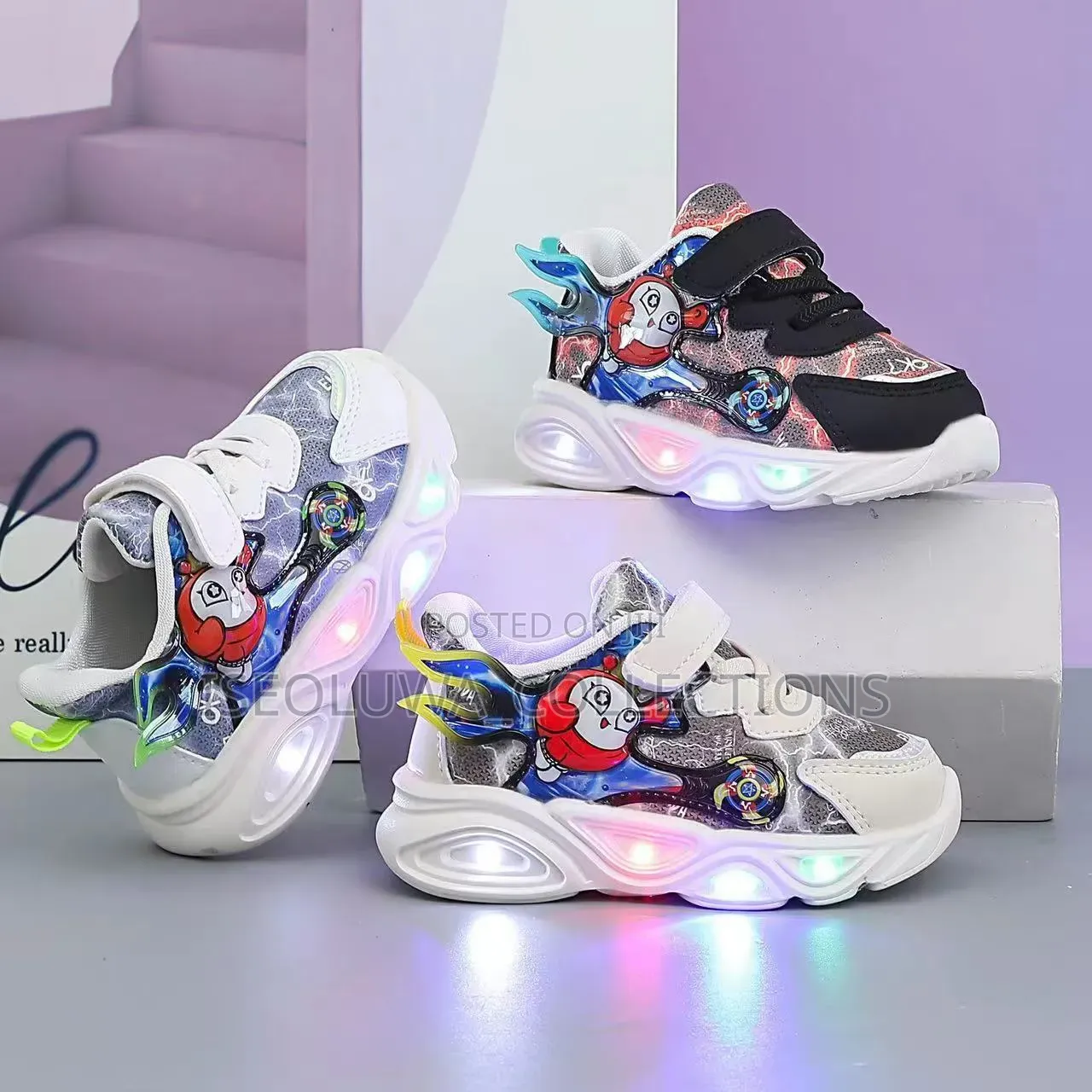 Kids Sneakers – Light-Up Sport Shoes