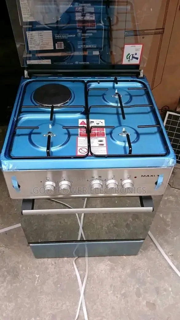 Maxi 60 by 60 4 Burners Electric and Gas With Oven