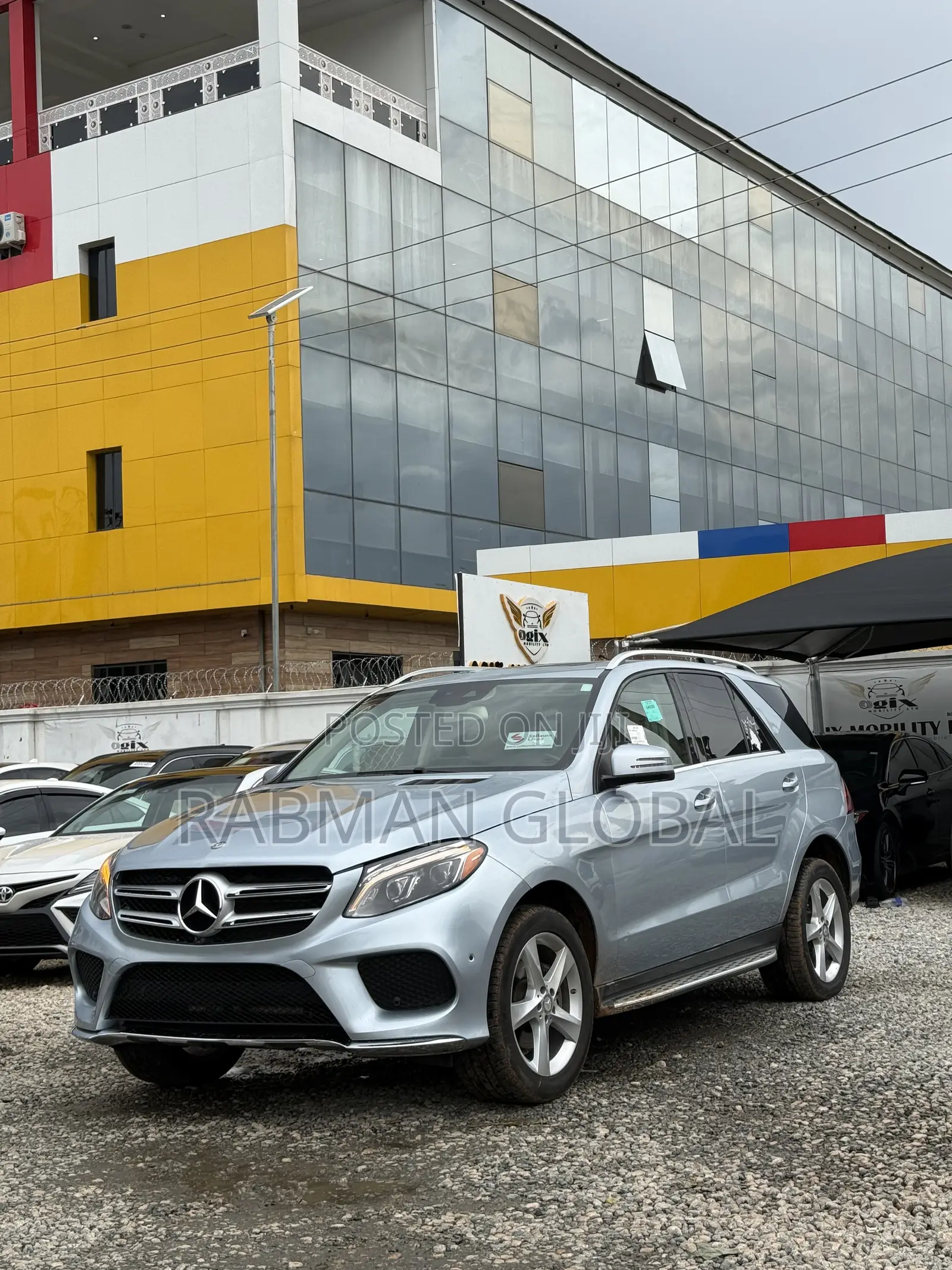 Mercedes-Benz GLE-Class GLE 350 2017 Blue