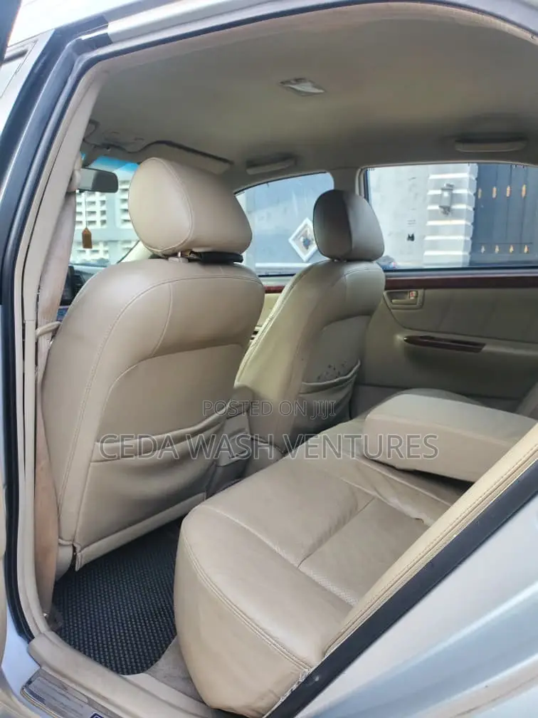 Toyota Corolla 2007 Silver