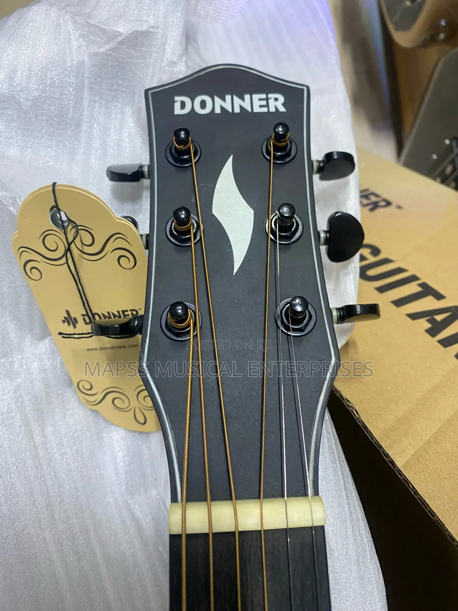 Donner 41-Inch Acoustic-Electric Guitar