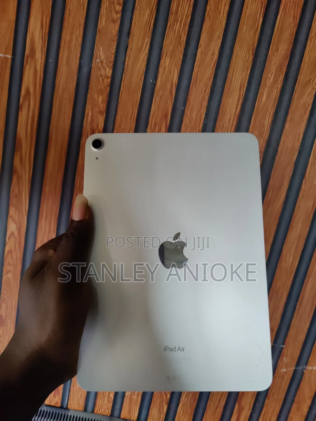 Apple iPad Air (2022) 256 GB Silver