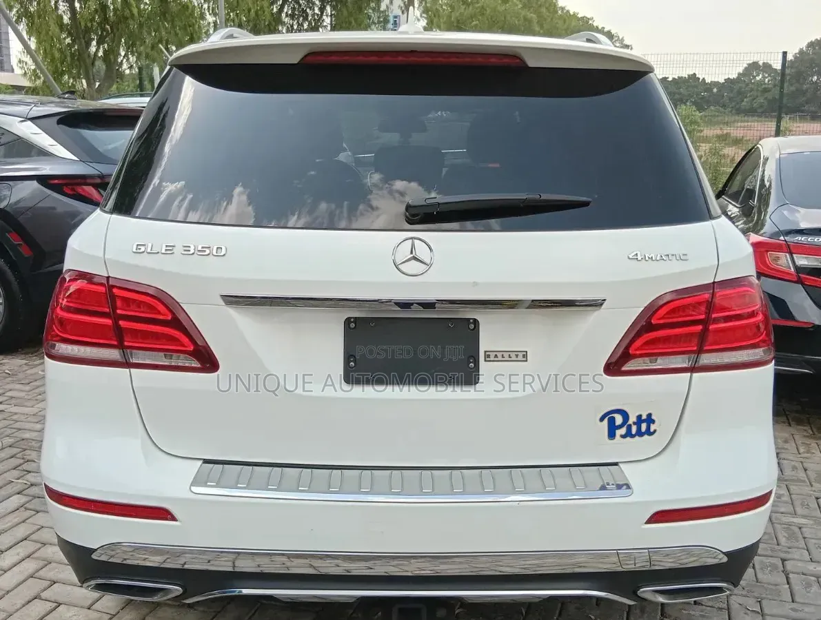Mercedes-Benz GLE-Class GLE 350d 4MATIC 2018 White
