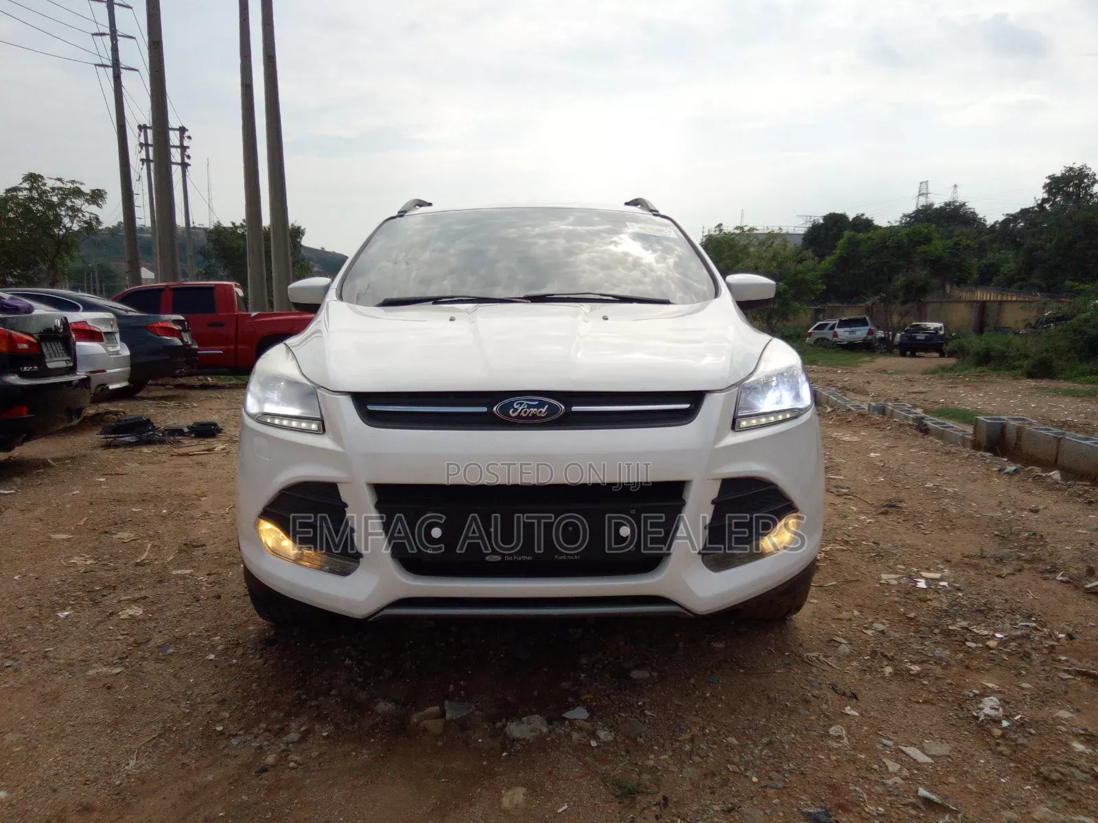Ford Escape SE 4dr SUV AWD (1.6L 4cyl Turbo 6A) 2014 White