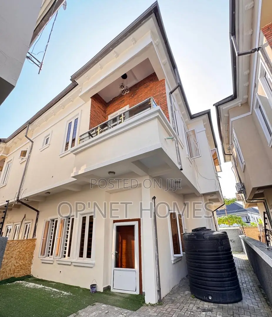 4bdrm Duplex in Chevron, Lekki for sale