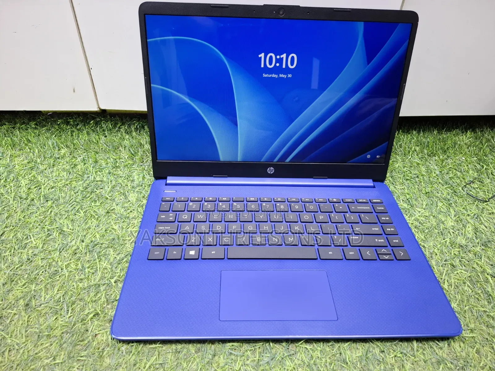 Laptop HP 14z 4GB AMD Ryzen SSD 60GB