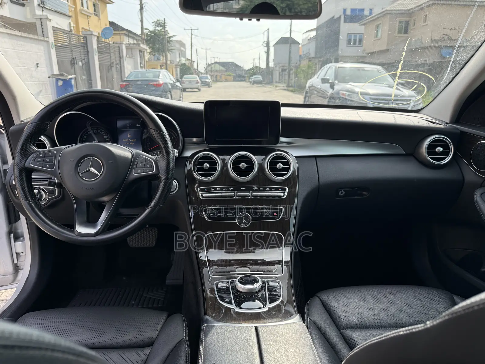 Mercedes-Benz C300 Base Sedan RWD (2.0L 4cyl 7A) 2017 Silver