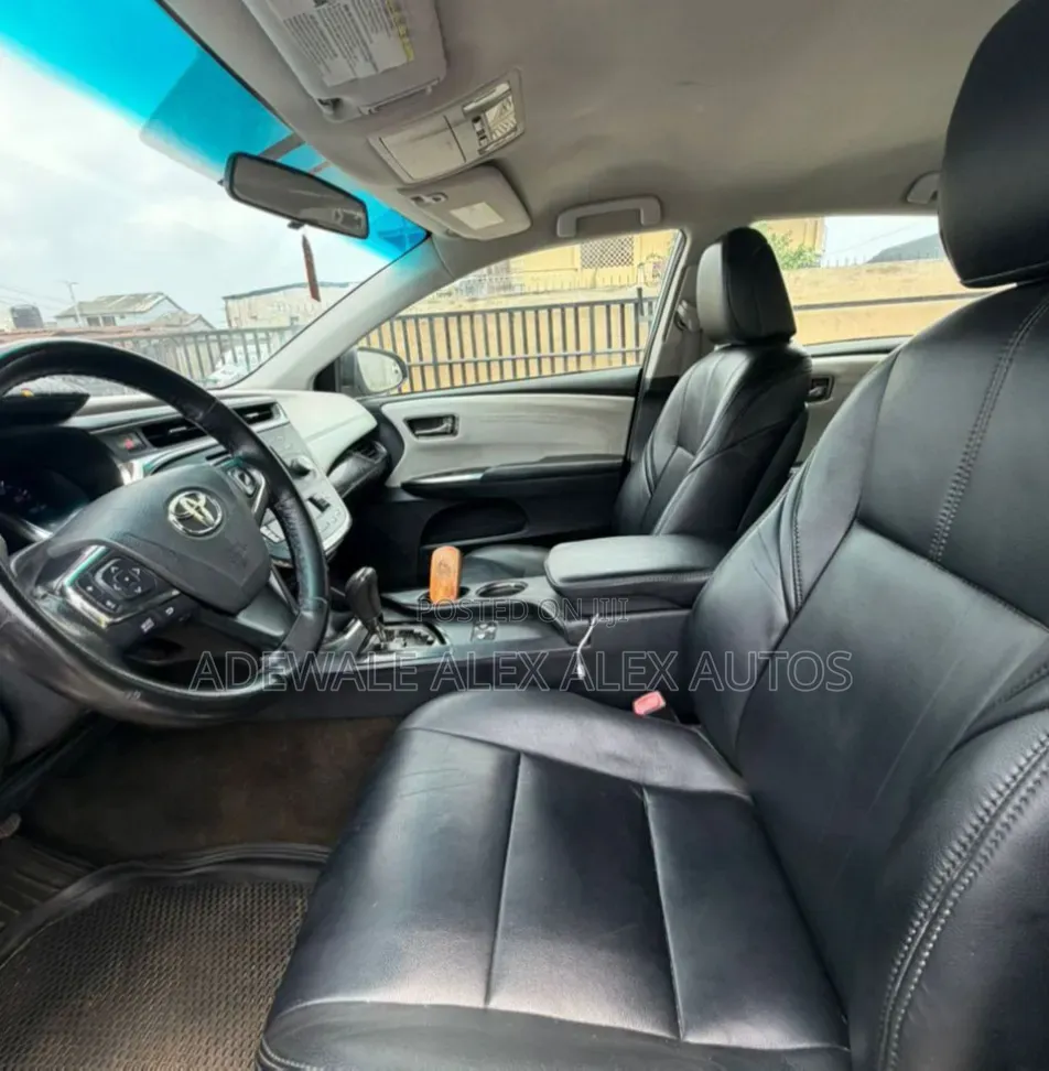 Toyota Avalon 2013 Silver