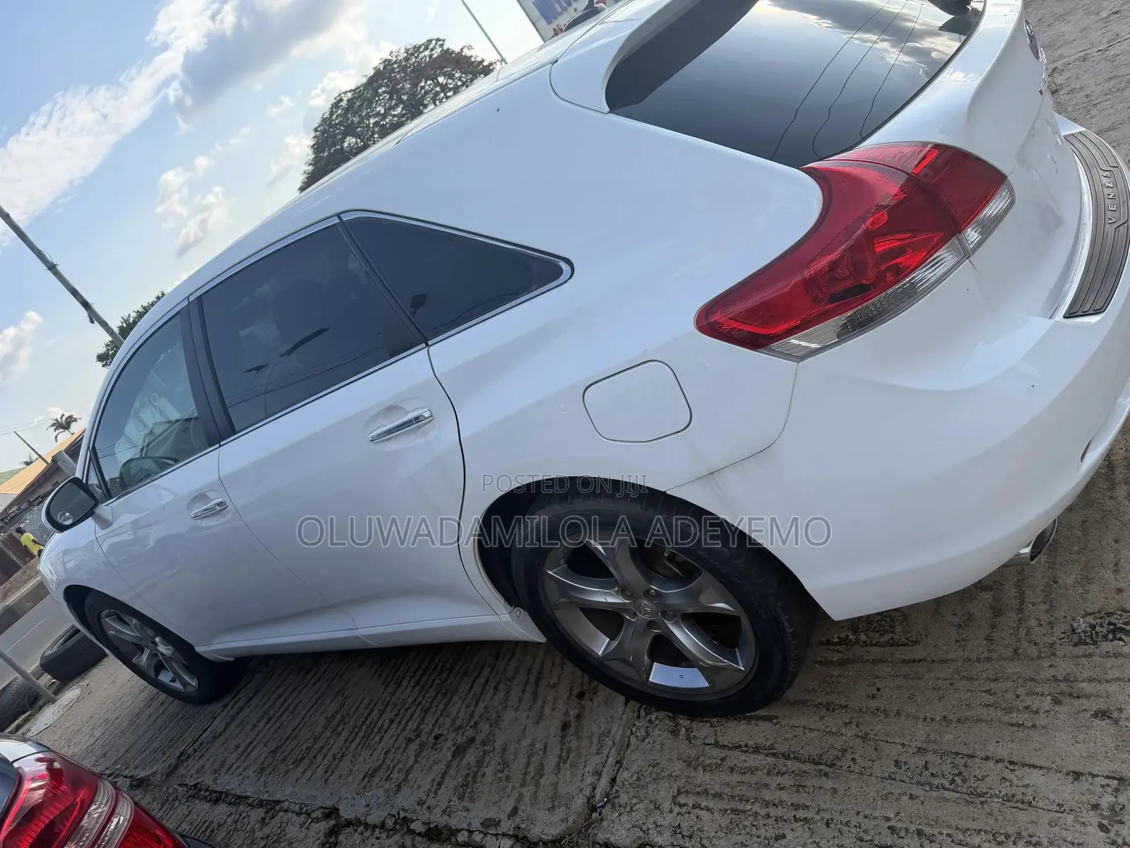 Toyota Venza Limited 2010 White