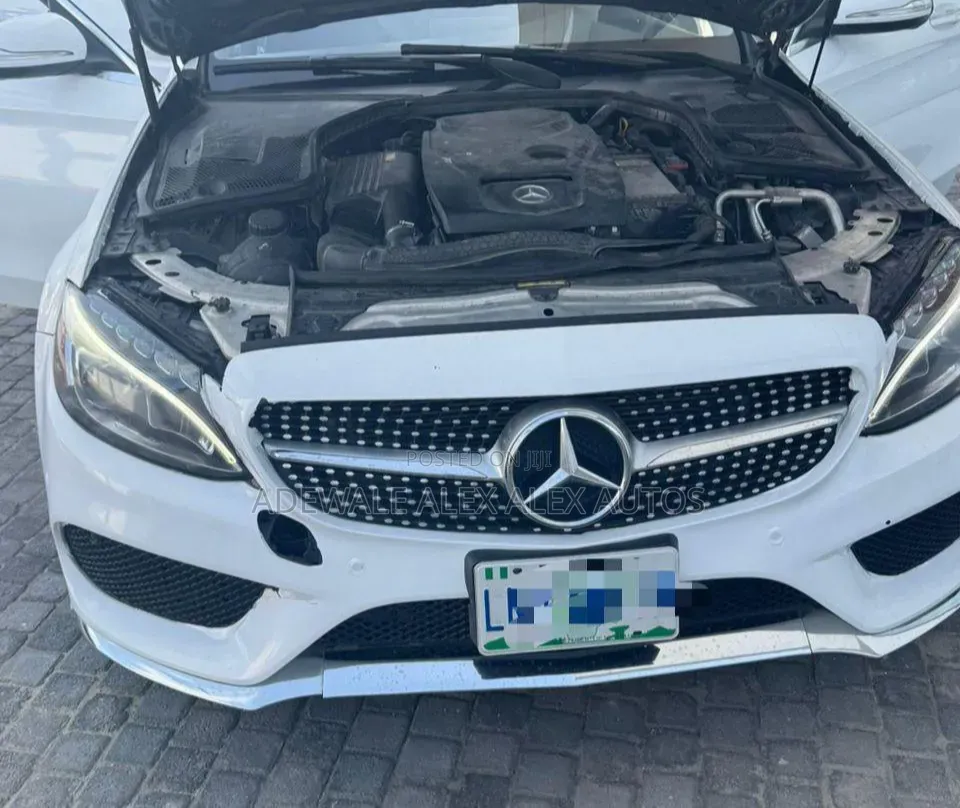 Mercedes-Benz C300 2016 White
