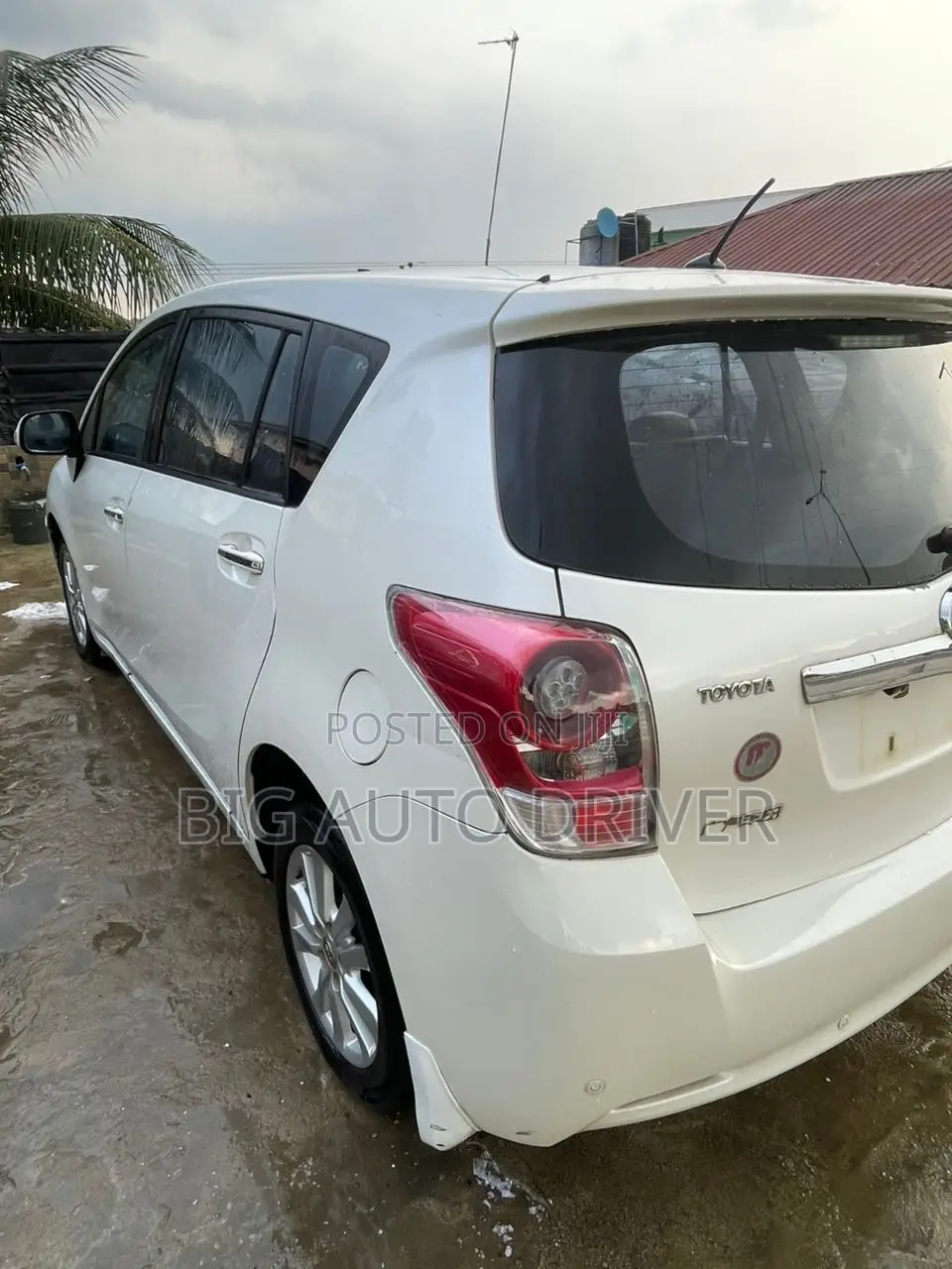 Toyota Verso 2.0 2013 White