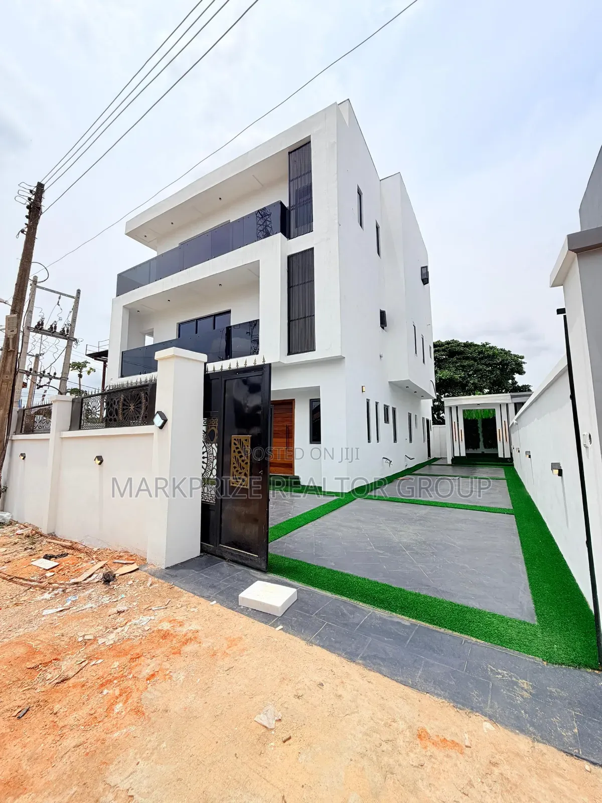 4bdrm Duplex in Oko Oba Gra for sale