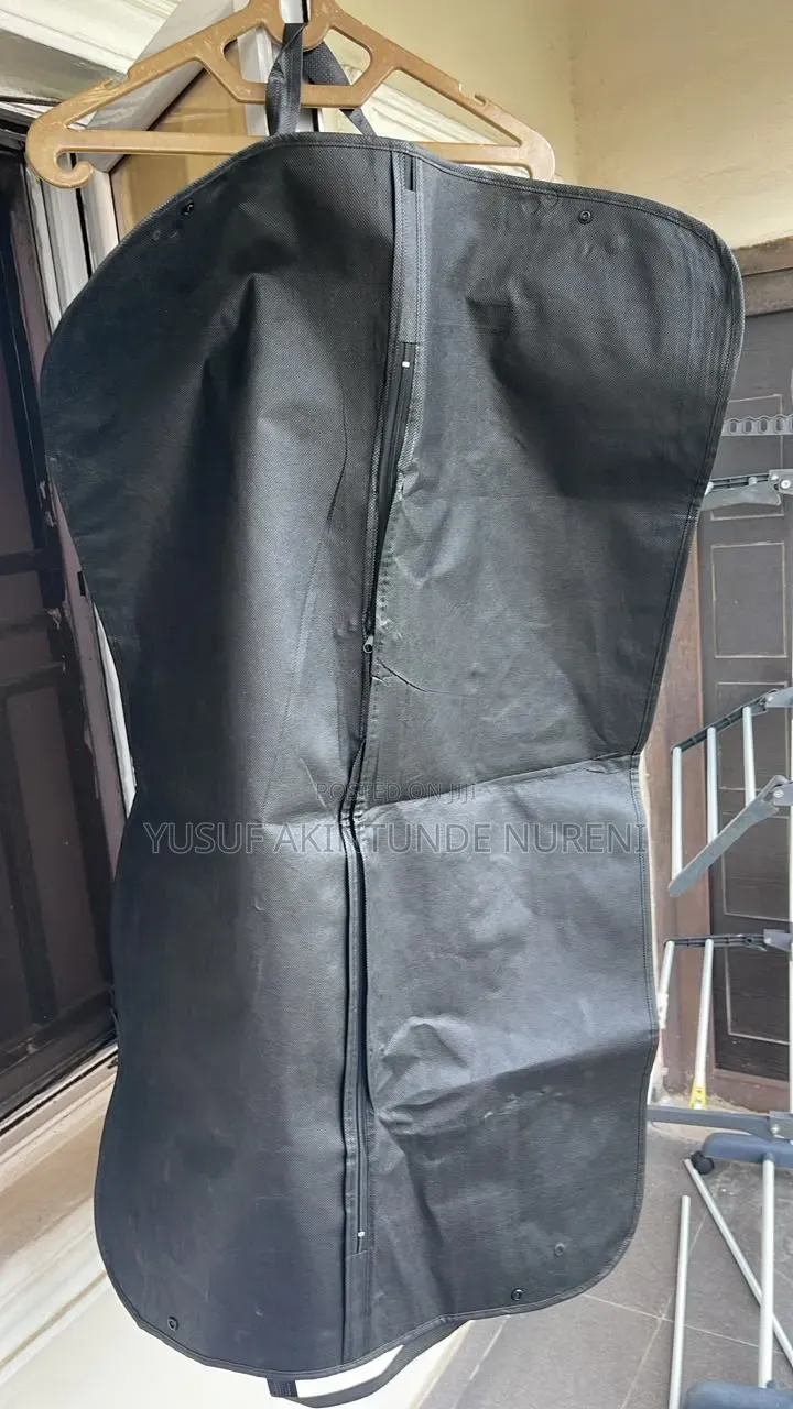 Gucci Suit Cover